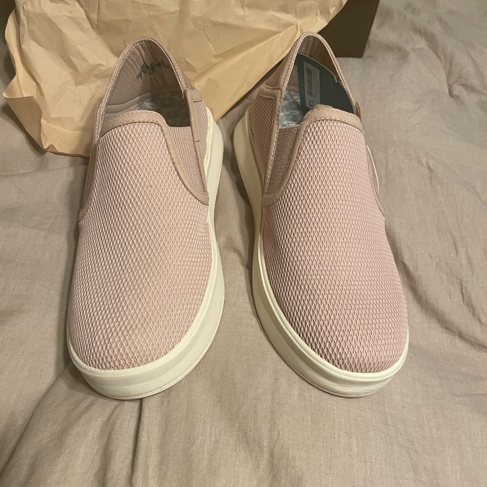 Olukai Dusty Pink Ki’hele Sneakers Sz 7.5